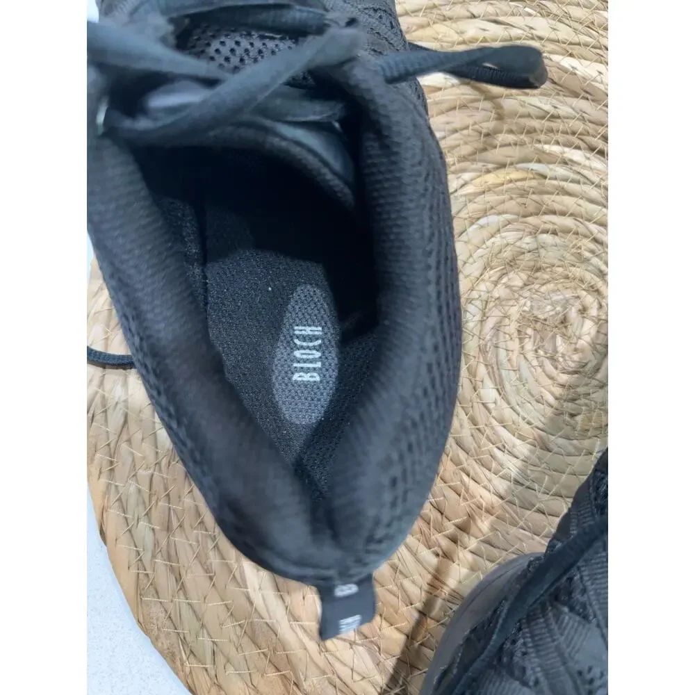 Bloch loch black